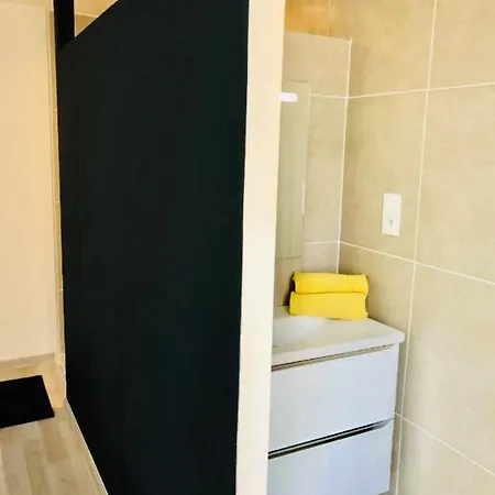 Chez Lena - T2 Cosy & Equipe - Proche Cite Medievale Daire *