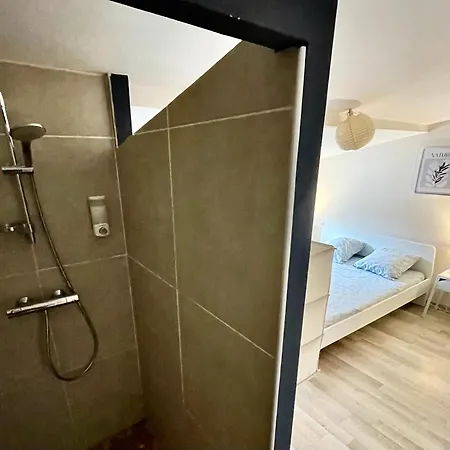 Chez Lena - T2 Cosy & Equipe - Proche Cite Medievale Апартаменты *