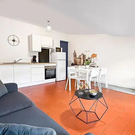 Chez Lena - T2 Cosy & Equipe - Proche Cite Medievale アパート *