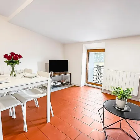 Appartement Chez Léna - T2 Cosy&equipé - Proche Cité Médiévale *